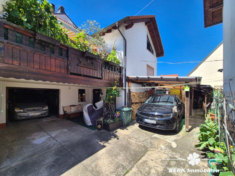 BERK Immobilien -  Wohnung gesucht? Entdecken Sie dieses Einfamilienhaus in Hörstein